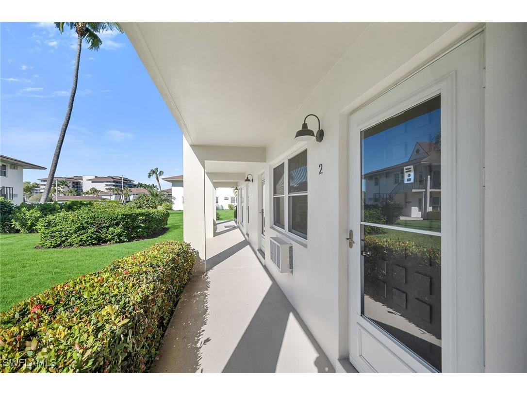 235 Seaview Court #B2 Marco Island FL 34145 226003386 image25