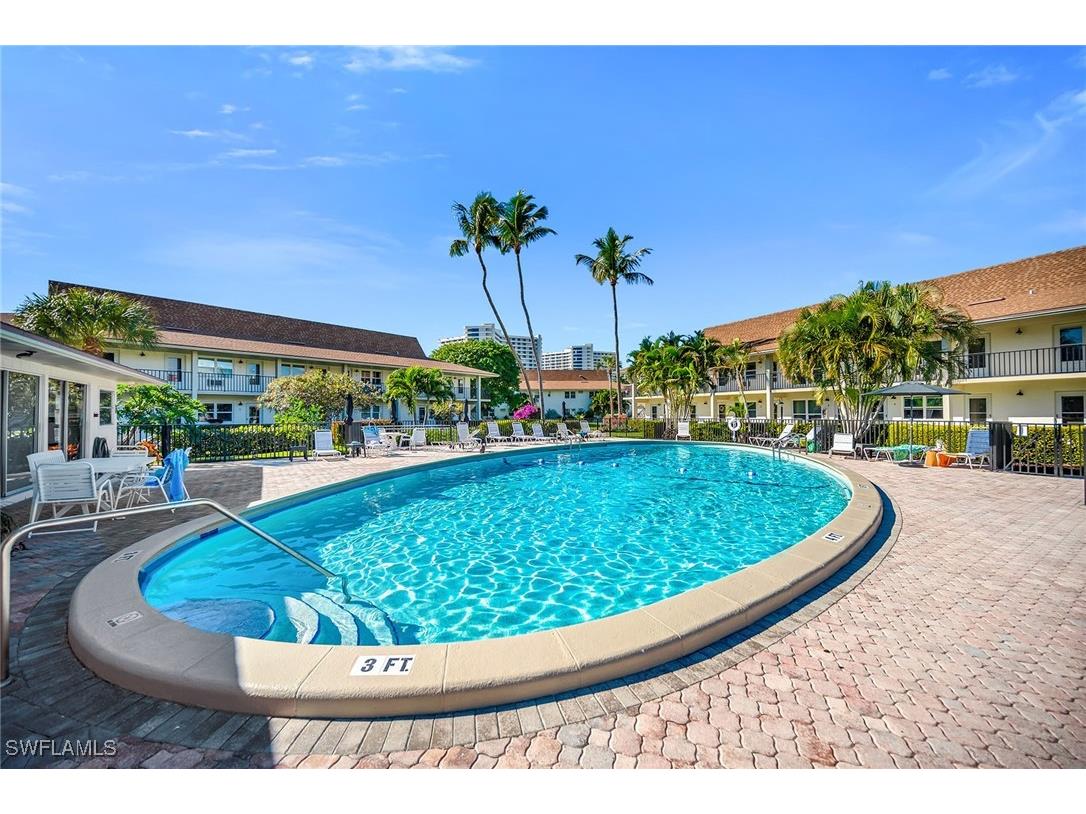 235 Seaview Court #B2 Marco Island FL 34145 226003386 image36