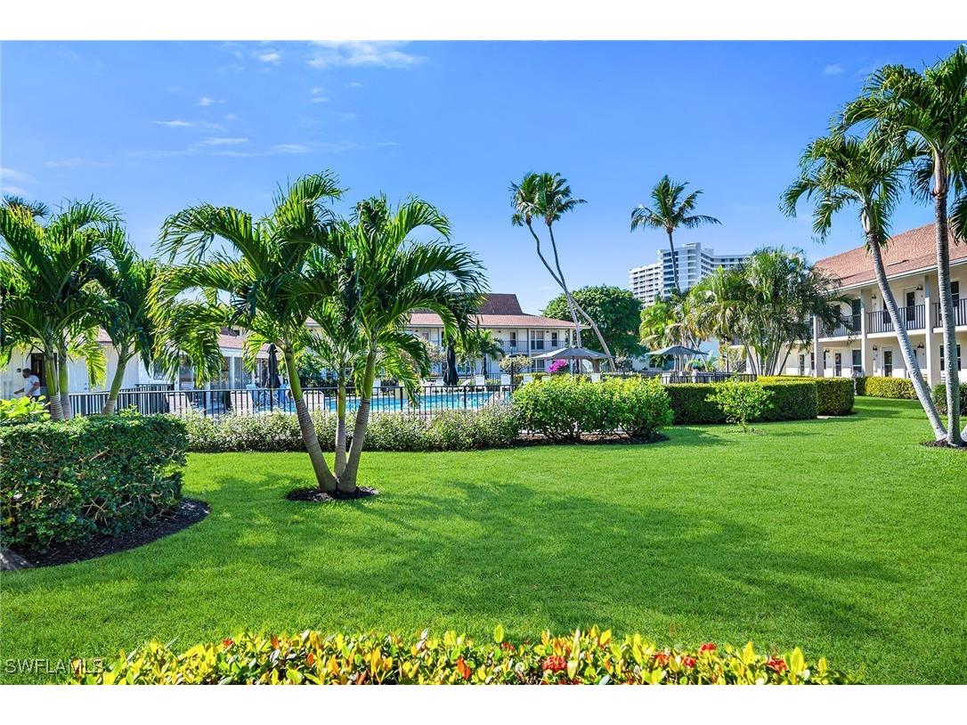 235 Seaview Court #B2 Marco Island FL 34145 226003386 image38