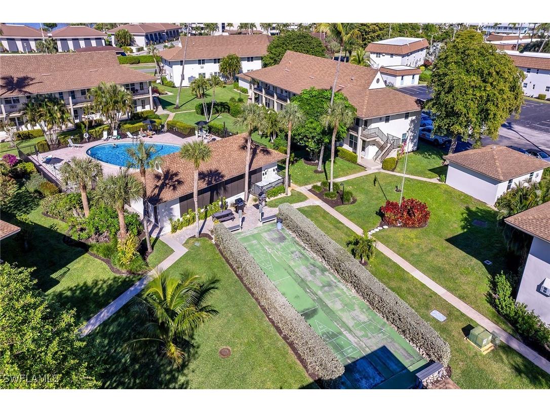 235 Seaview Court #B2 Marco Island FL 34145 226003386 image46