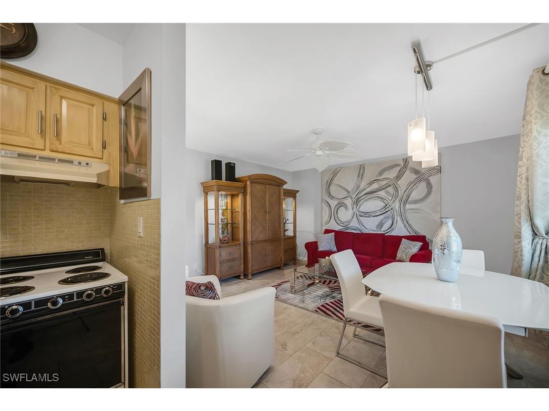 235 Seaview Court #B2 Marco Island FL 34145 226003386 image9