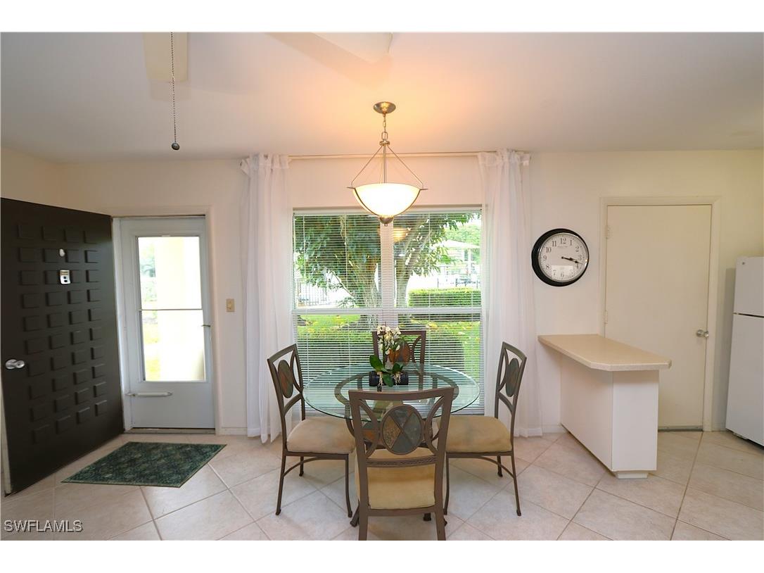 235 Seaview Court #B5 Marco Island FL 34145 225083359 image1