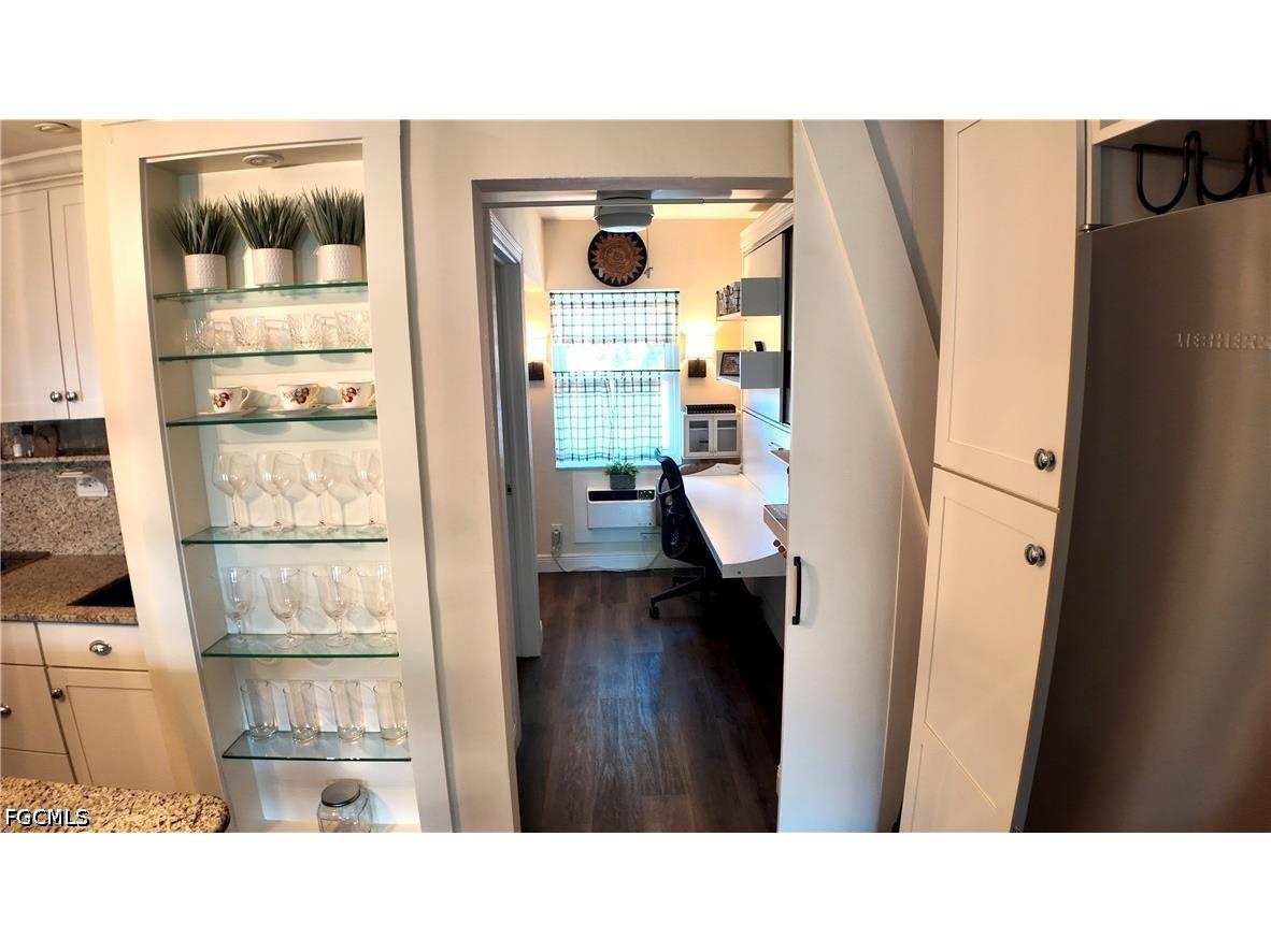 235 Seaview Court #C8 Marco Island FL 34145 2026013989 image10