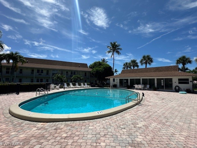 235 Seaview Court #D2 Marco Island FL 34145 225057657 image11