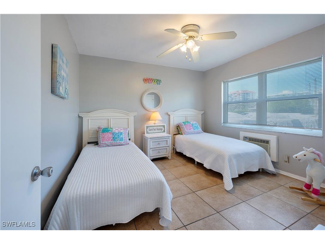 235 Seaview Court #E5 Marco Island FL 34145 225067009 image10
