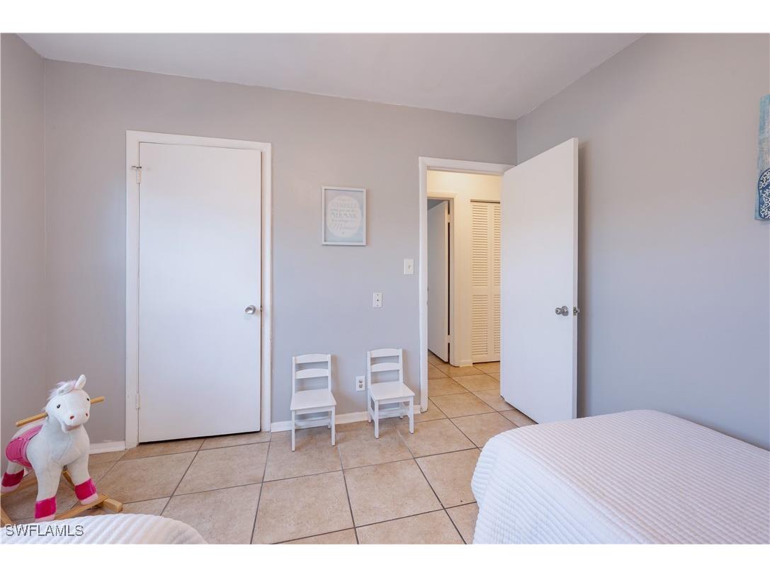 235 Seaview Court #E5 Marco Island FL 34145 225067009 image11