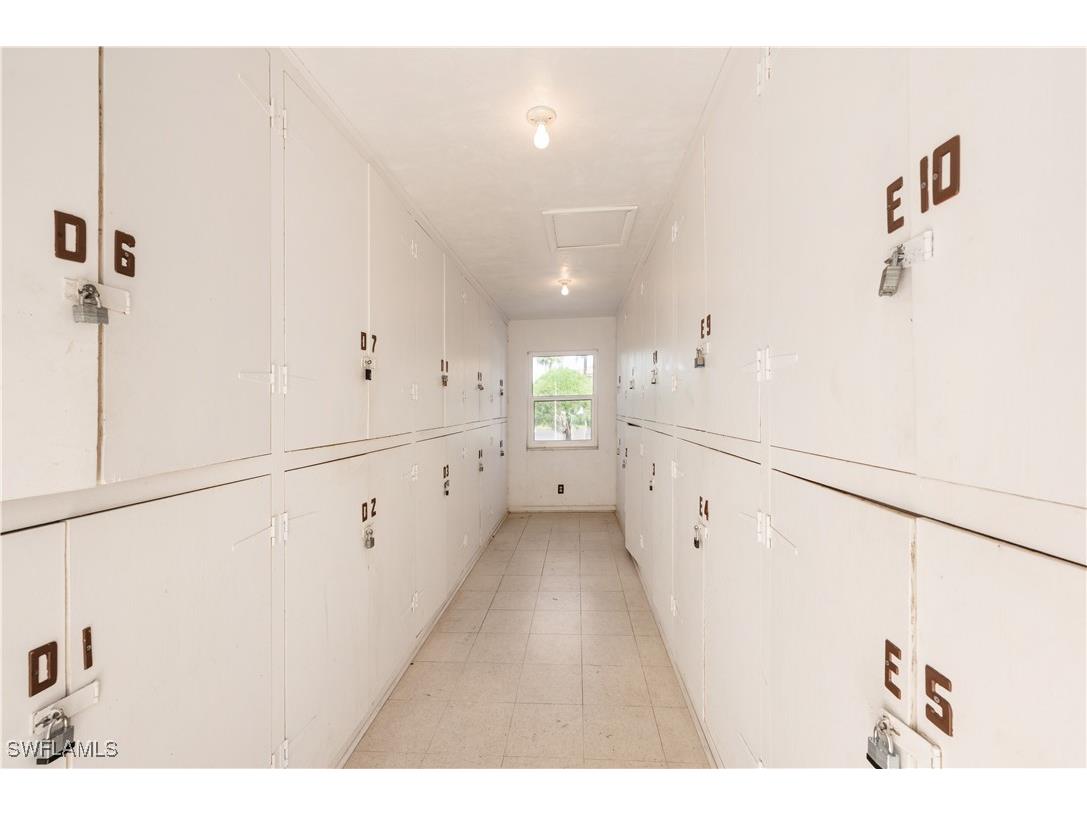 235 Seaview Court #E5 Marco Island FL 34145 225067009 image16