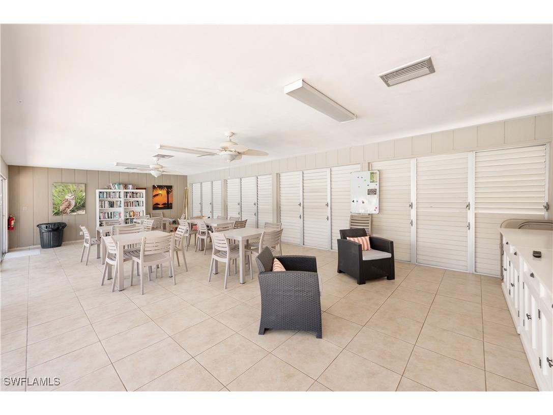 235 Seaview Court #E5 Marco Island FL 34145 225067009 image17