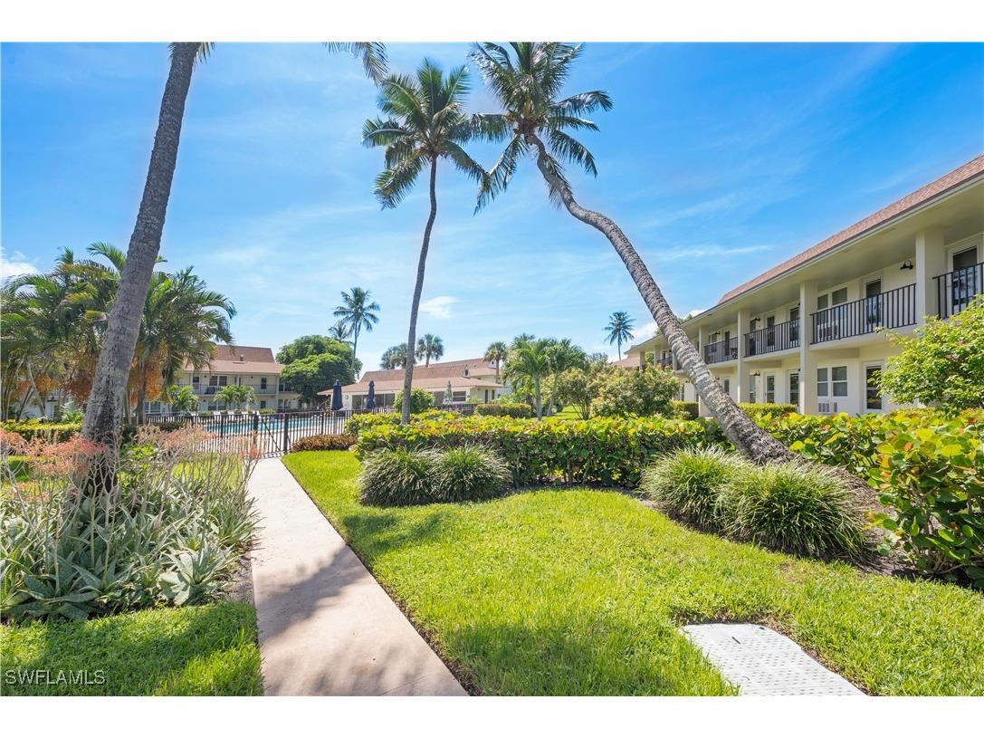 235 Seaview Court #E5 Marco Island FL 34145 225067009 image18