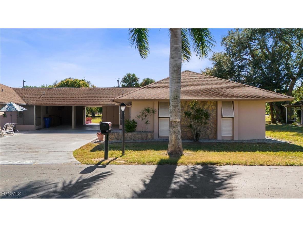 235 Thistle Court Lehigh Acres FL 33936 2025020961 image2