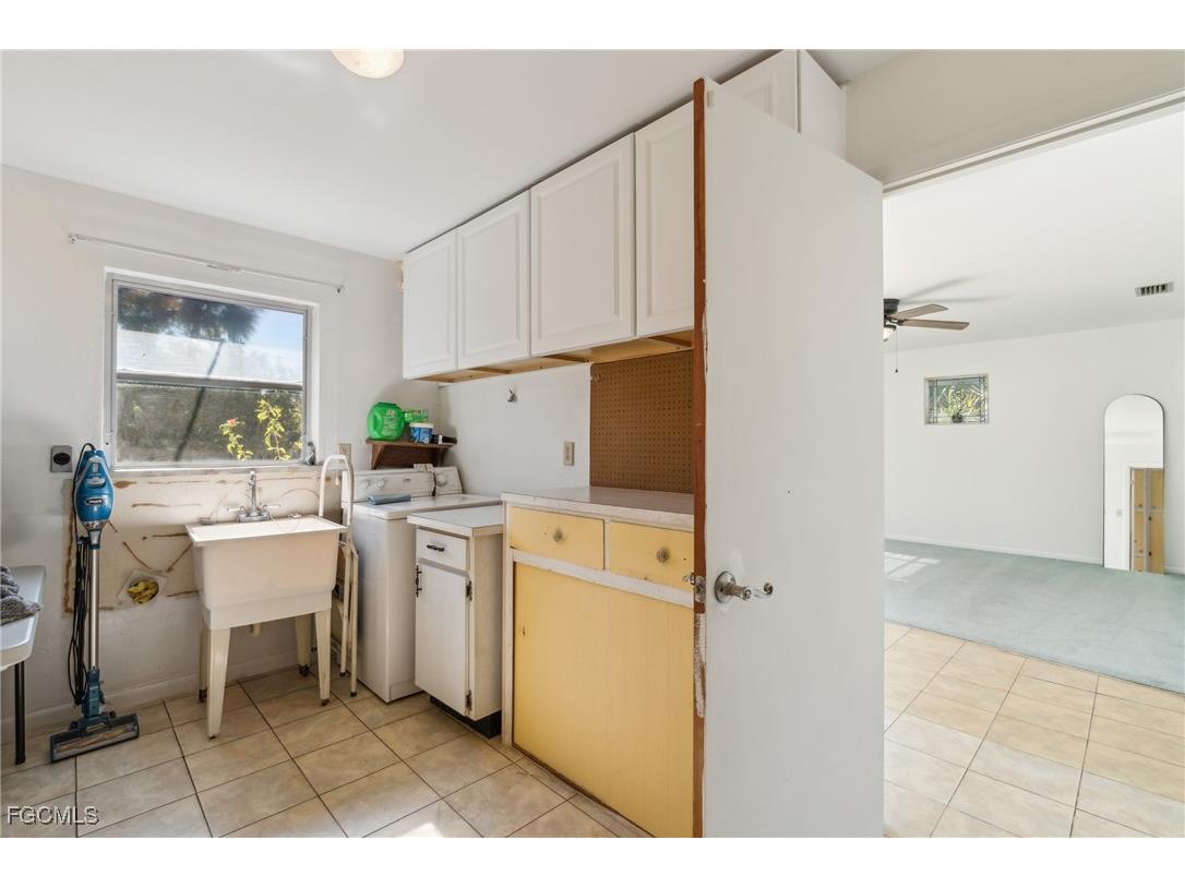 235 Thistle Court Lehigh Acres FL 33936 2025020961 image28