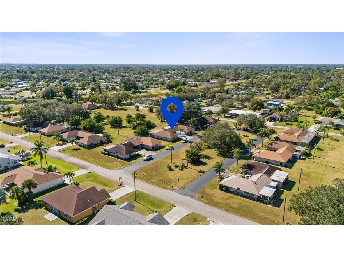 235 Thistle Court Lehigh Acres FL 33936 2025020961 image6