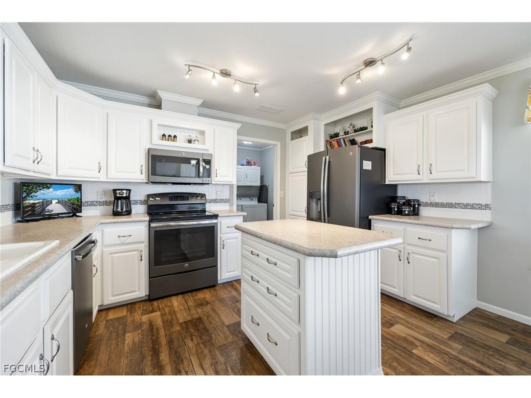 235 Trevino Court North Fort Myers FL 33903 2026012610 image10