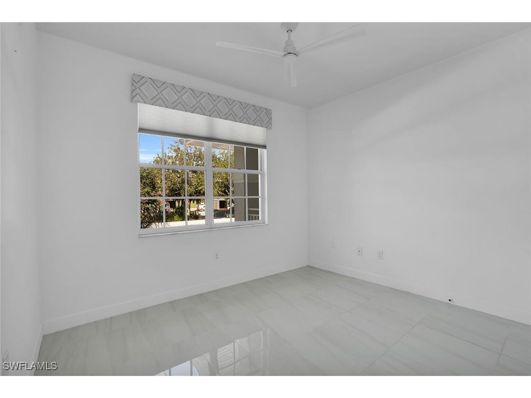 2350 Carrington Court #7-202 Naples FL 34109 226000834 image24