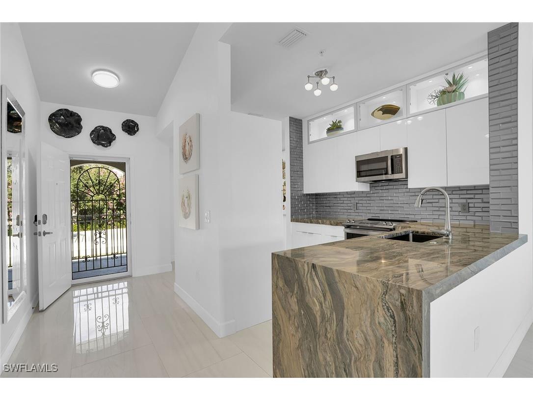 2350 Carrington Court #7-202 Naples FL 34109 226000834 image6