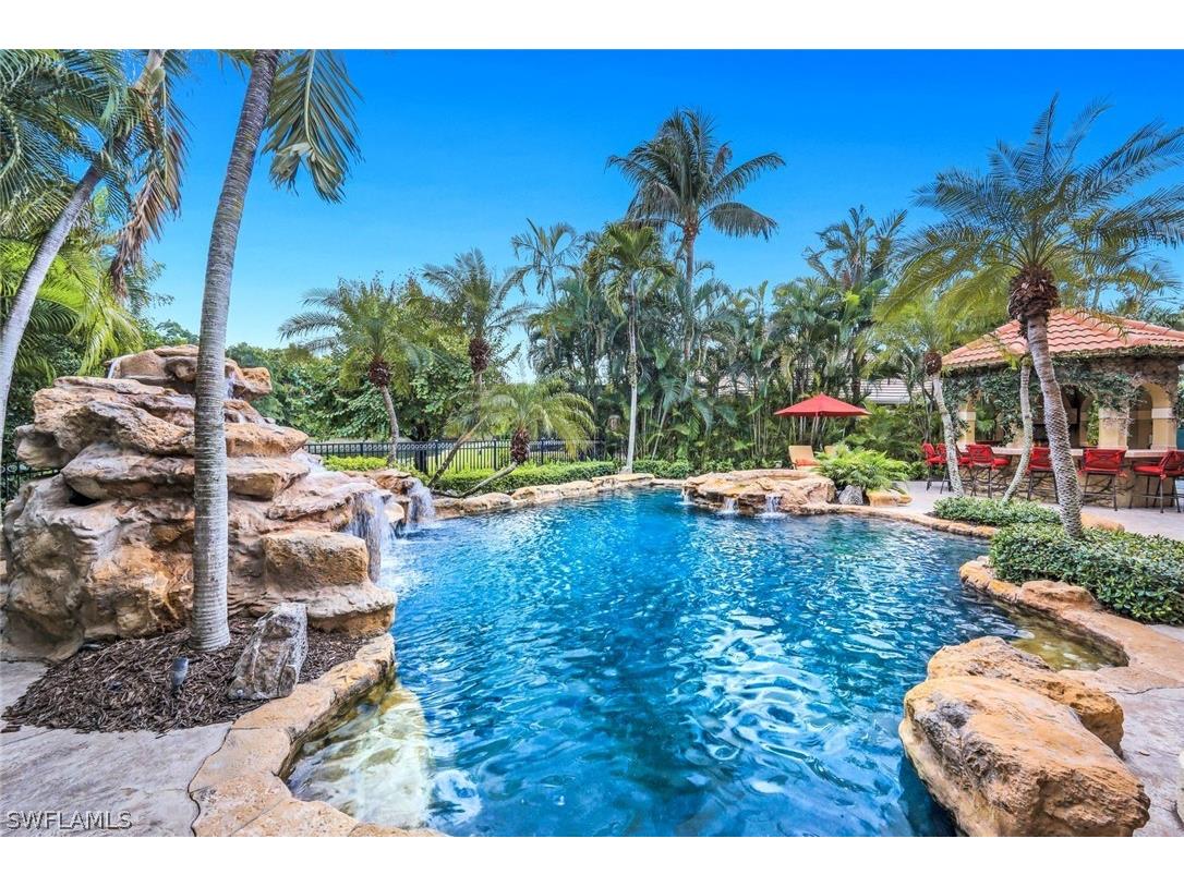 2350 Cheshire Lane Naples FL 34109 226010972 image2