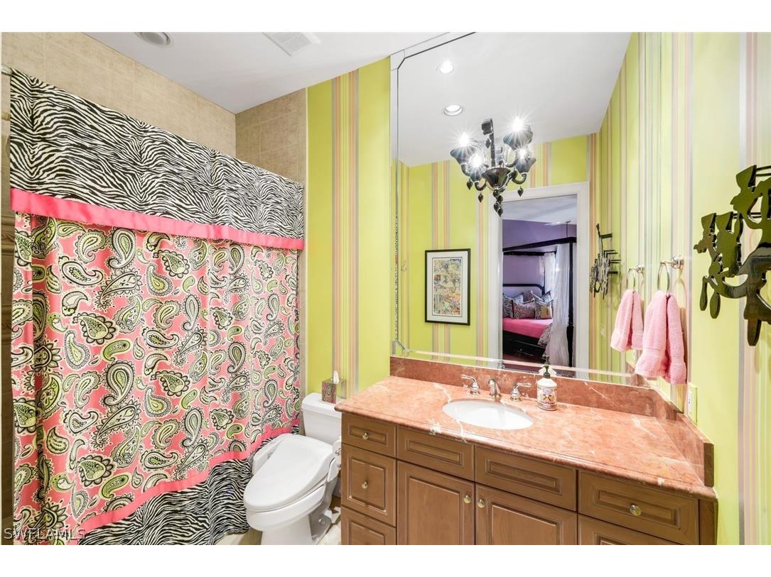 2350 Cheshire Lane Naples FL 34109 226010972 image40