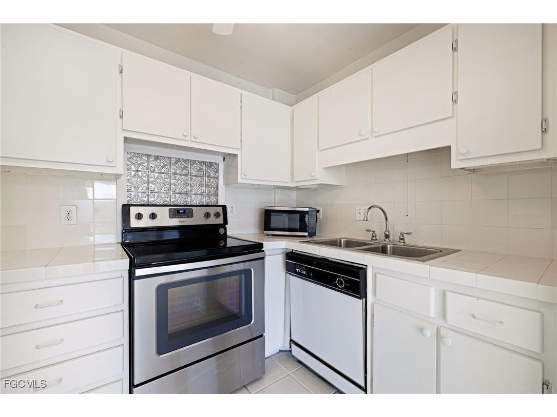 2350 W 1st Street #205 Fort Myers FL 33901 2025007699 image12