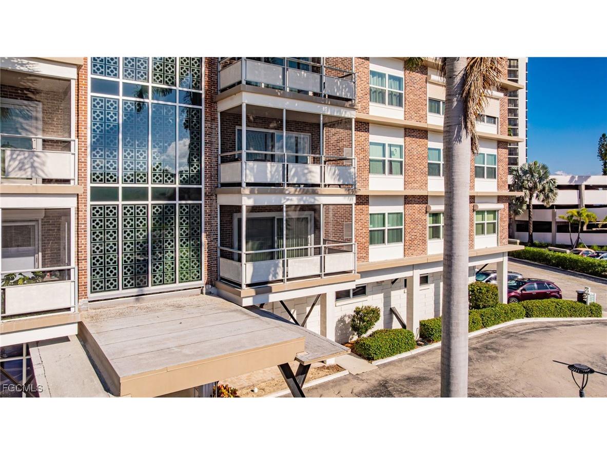 2350 W 1st Street #205 Fort Myers FL 33901 2025007699 image3