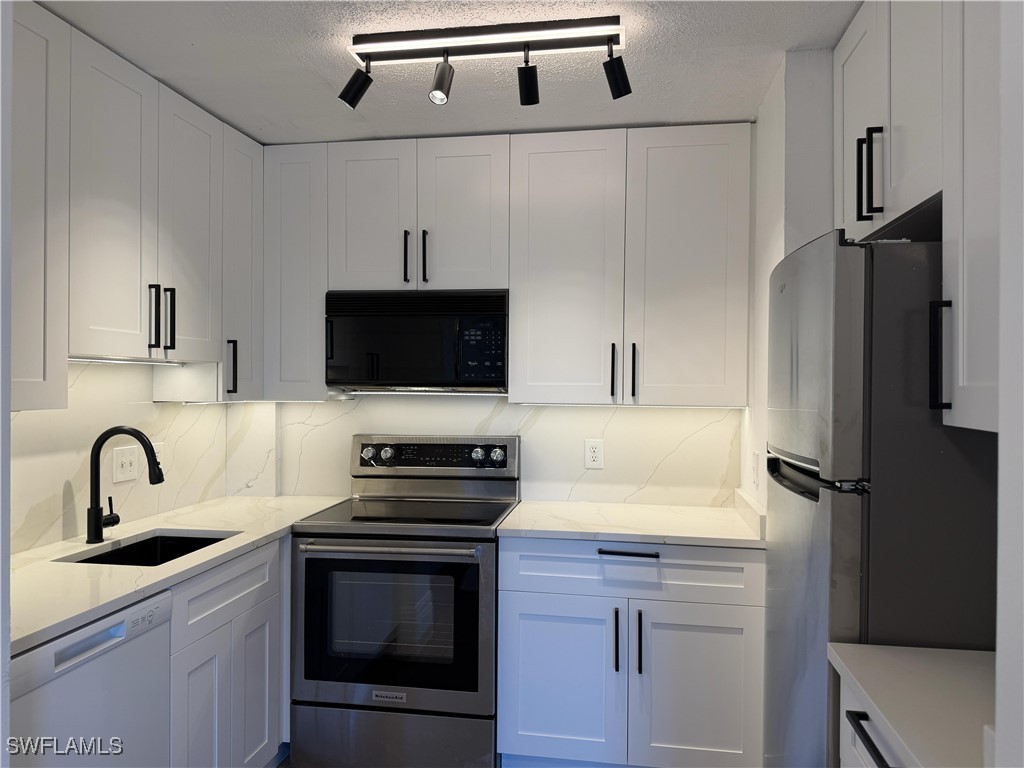 2350 W 1st Street #303 Fort Myers FL 33901 226000895 image1
