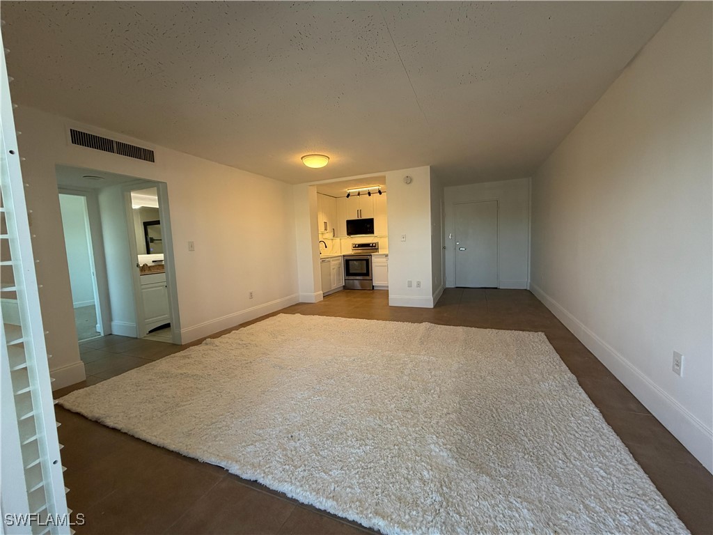 2350 W 1st Street #303 Fort Myers FL 33901 226000895 image4