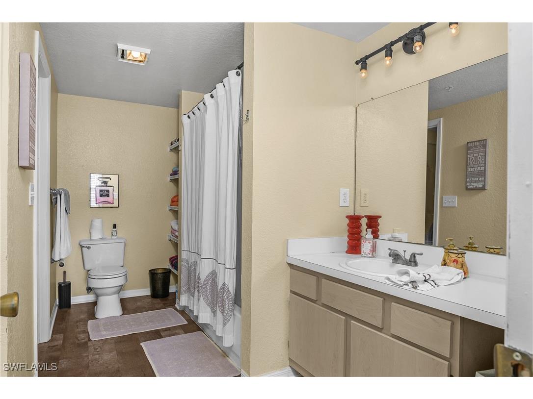 23500 Walden Center Drive #303 Estero FL 34134 226000543 image20