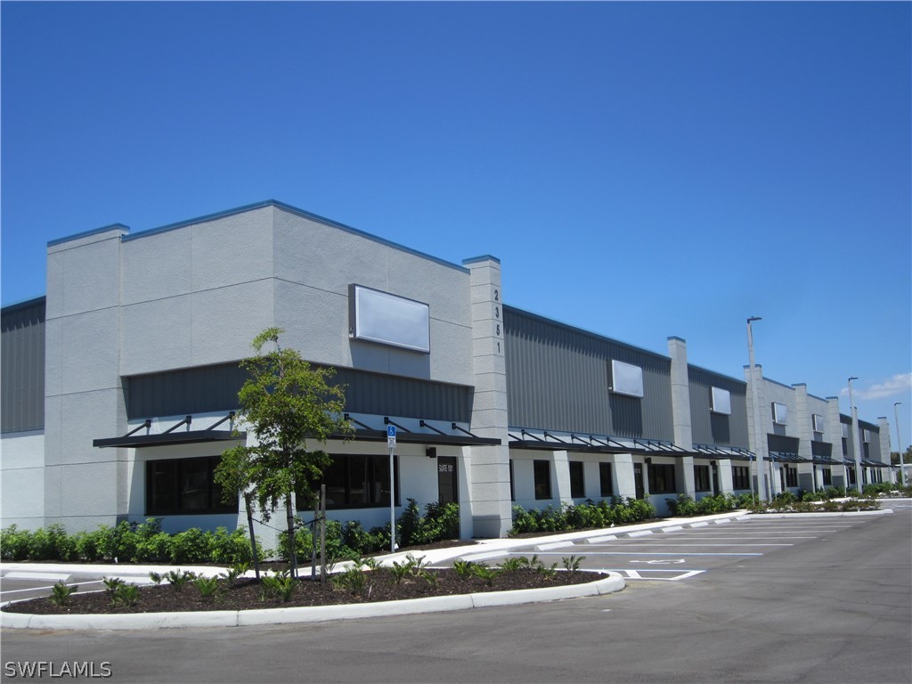 2351 Crystal Drive #104 Fort Myers FL 33907 224044154 image1