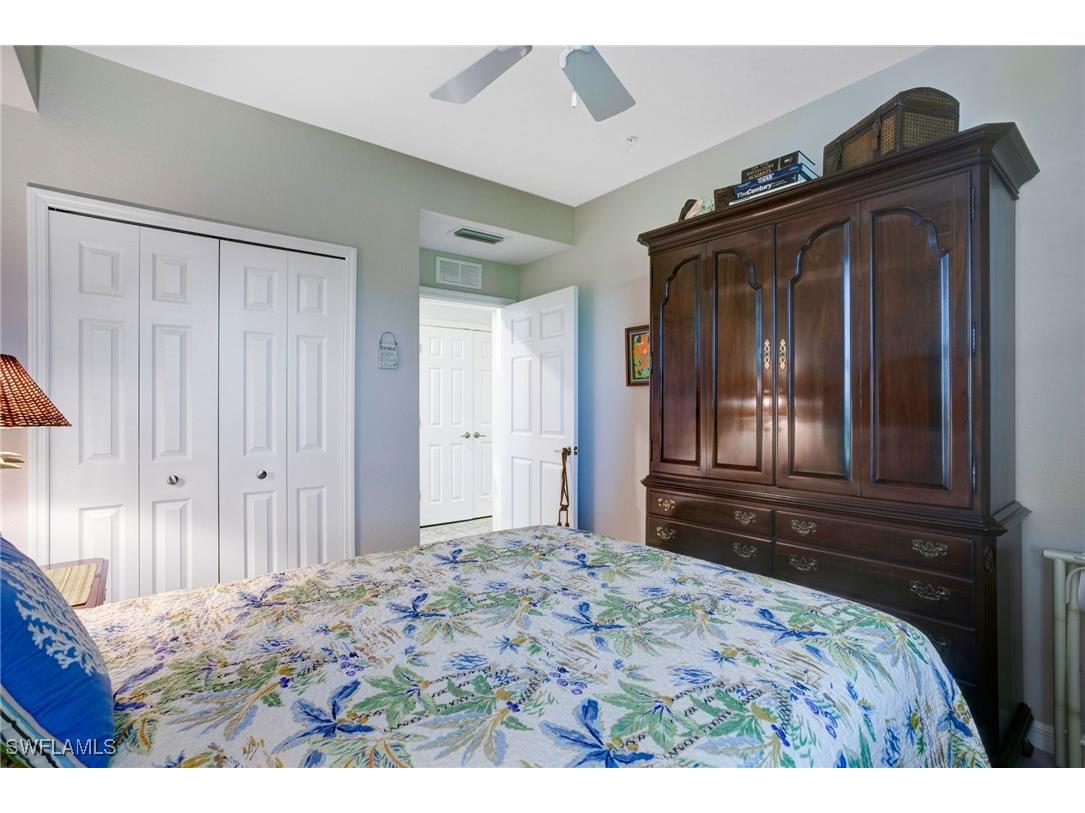 2351 Montserrat Lane #101 Naples FL 34120 226005688 image11
