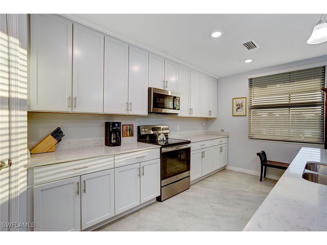 2351 Montserrat Lane #101 Naples FL 34120 226005688 image25