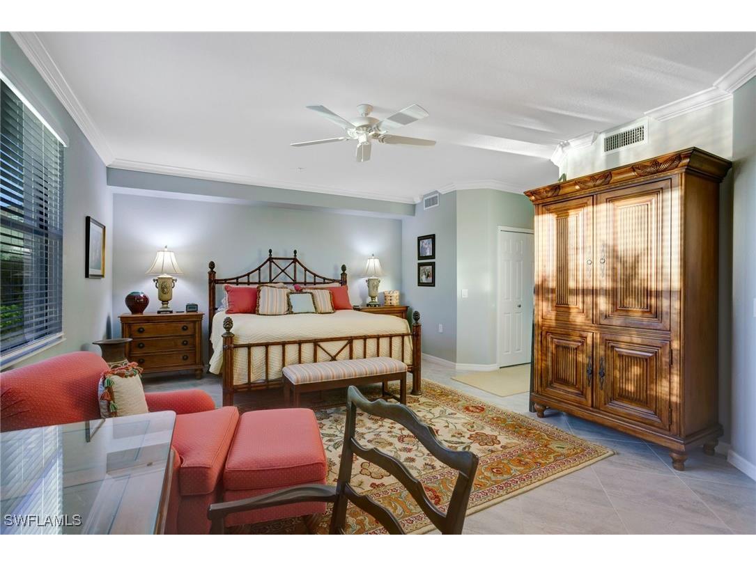 2351 Montserrat Lane #101 Naples FL 34120 226005688 image6