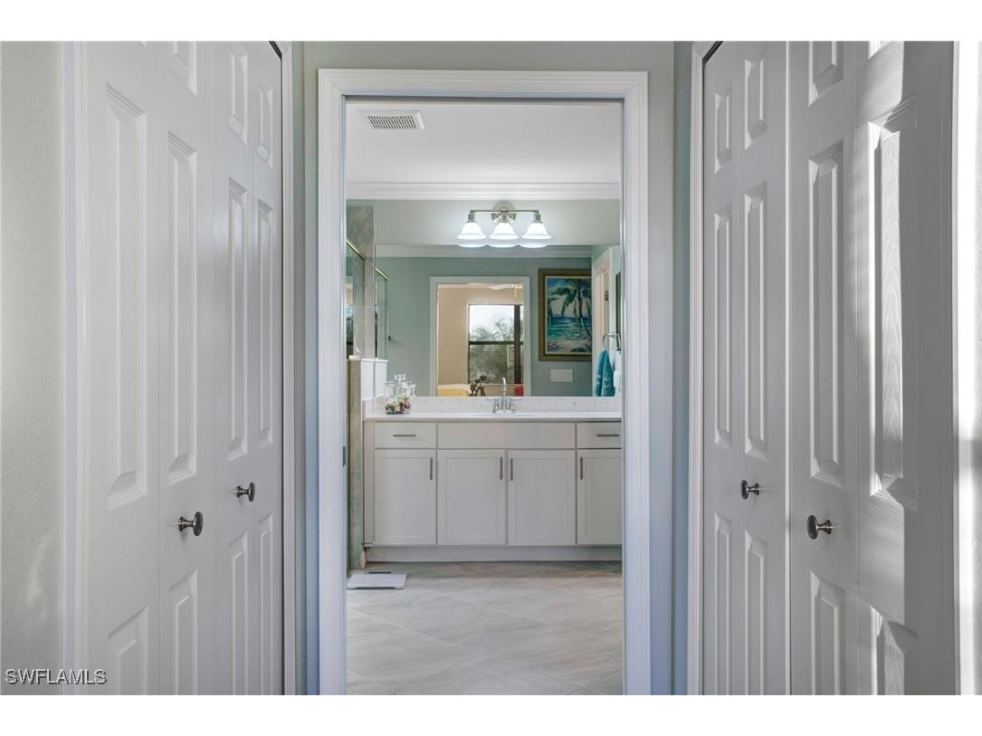 2351 Montserrat Lane #101 Naples FL 34120 226005688 image7