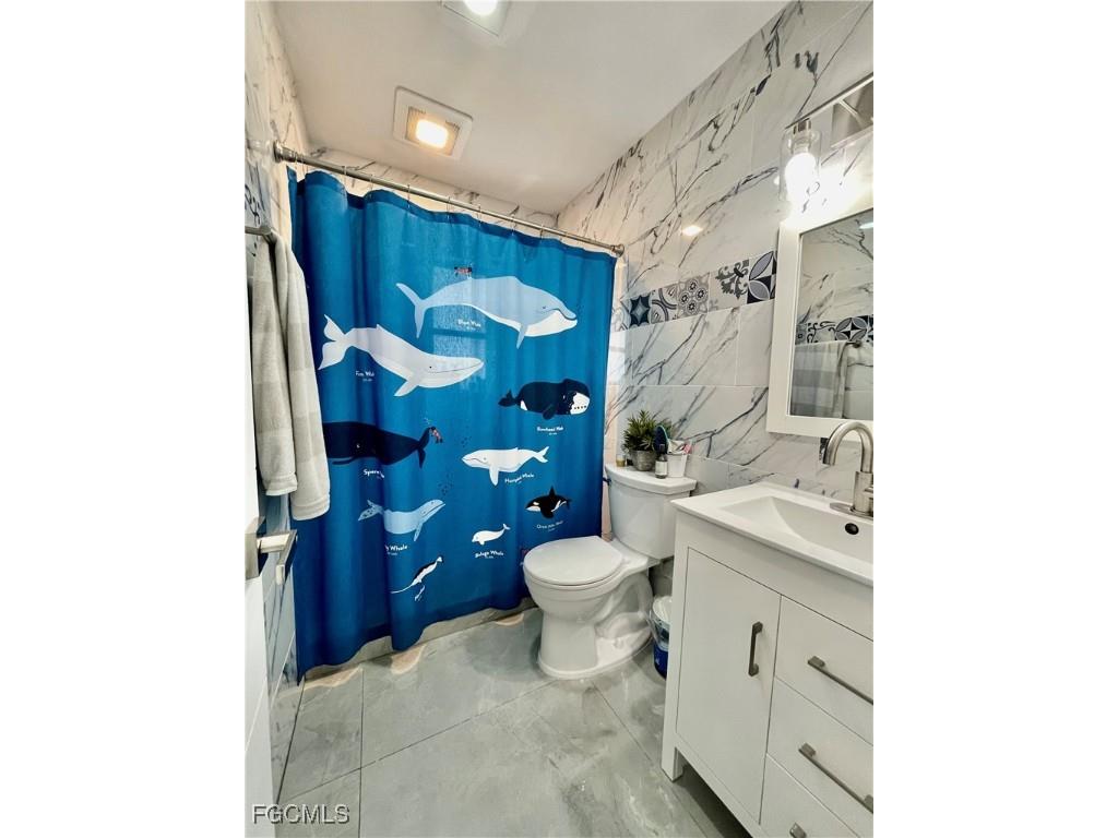 2351 Oleander Street Saint James City FL 33956 2025010667 image13