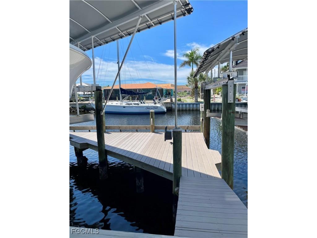 2351 Oleander Street Saint James City FL 33956 2025010667 image18