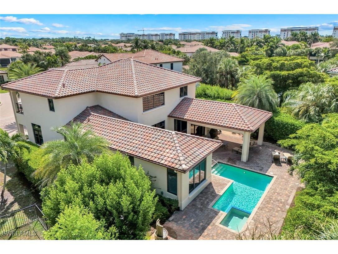 2351 Traditions Court Naples FL 34105 225071670 image1