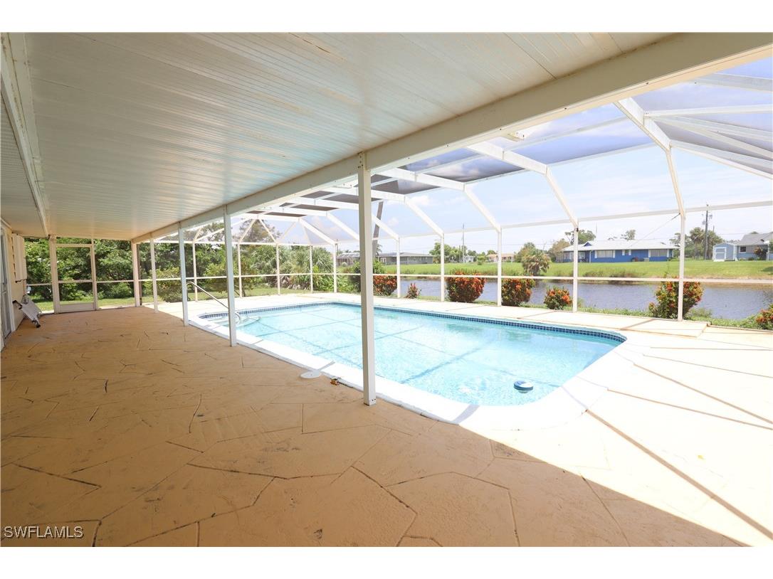 2352 Starlite Lane Port Charlotte FL 33952 224065798 image1