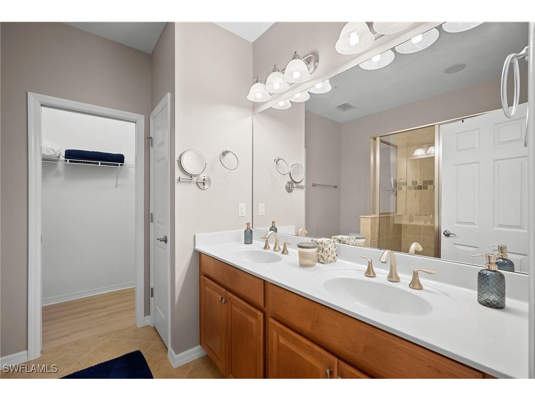 23520 Alamanda Drive #202 Estero FL 34135 226005453 image24