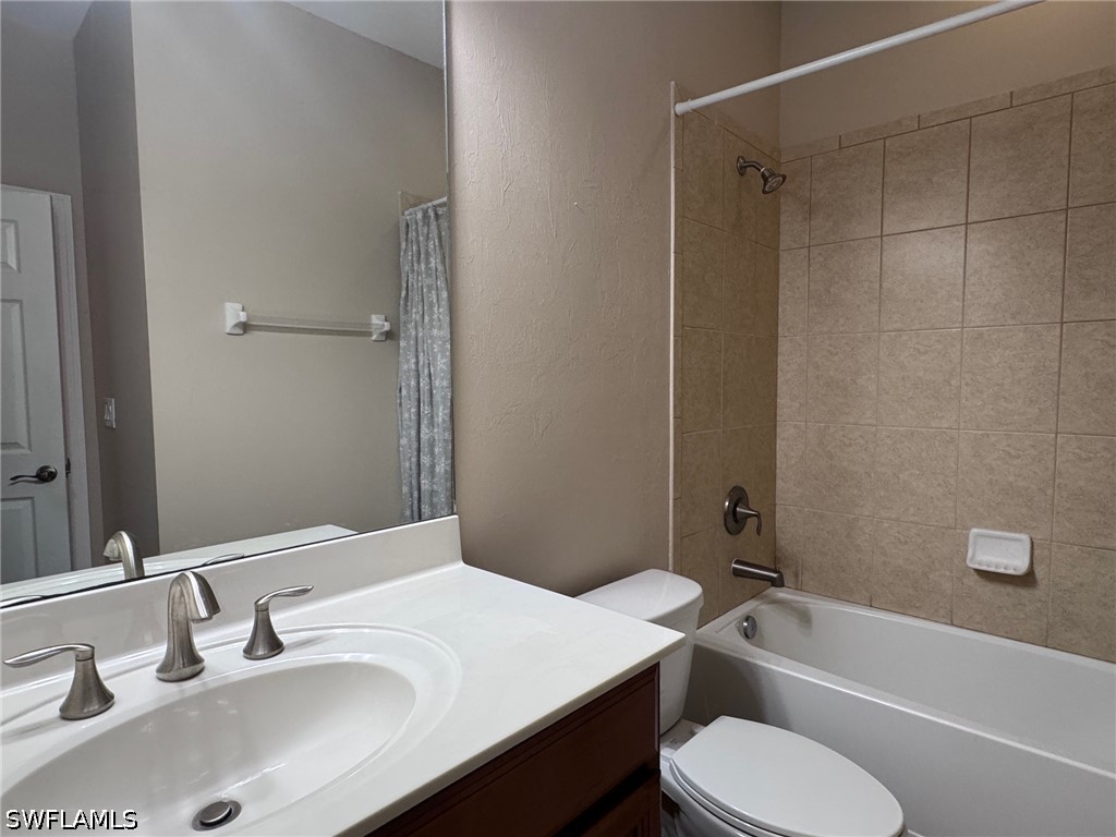 23520 Alamanda Drive #203 Estero FL 34135 226009553 image12
