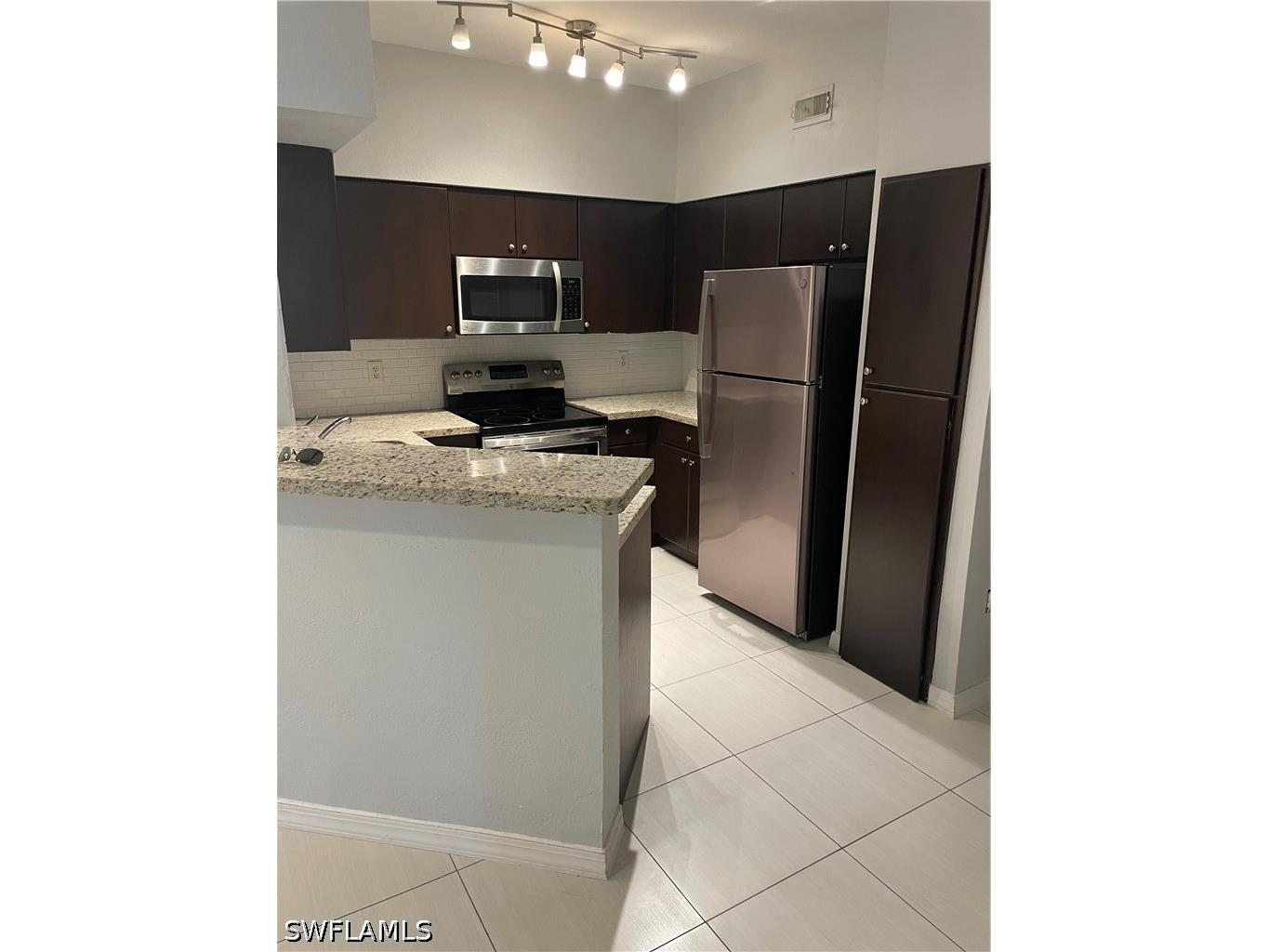 23520 Walden Center Drive #105 Estero FL 34134 226020801 image1