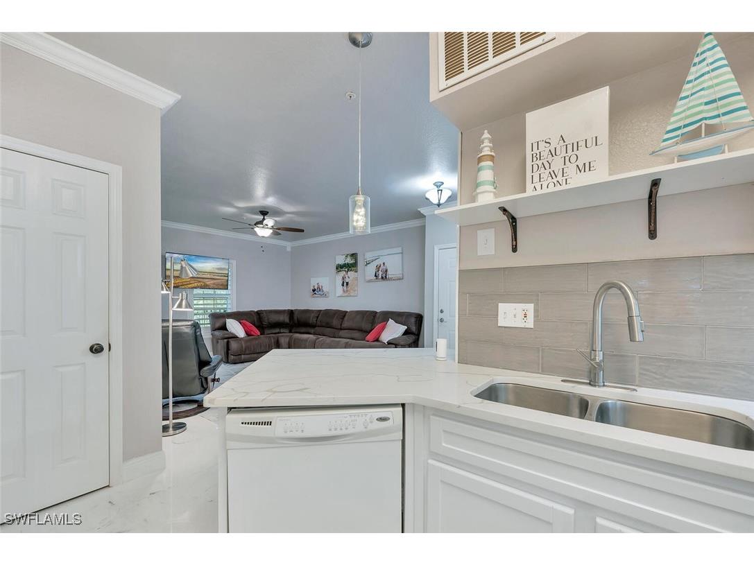 23520 Walden Center Drive #207 Estero FL 34134 226001004 image11