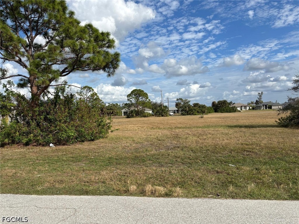 2353 NW 37th Place Cape Coral FL 33993 2026019857 image2