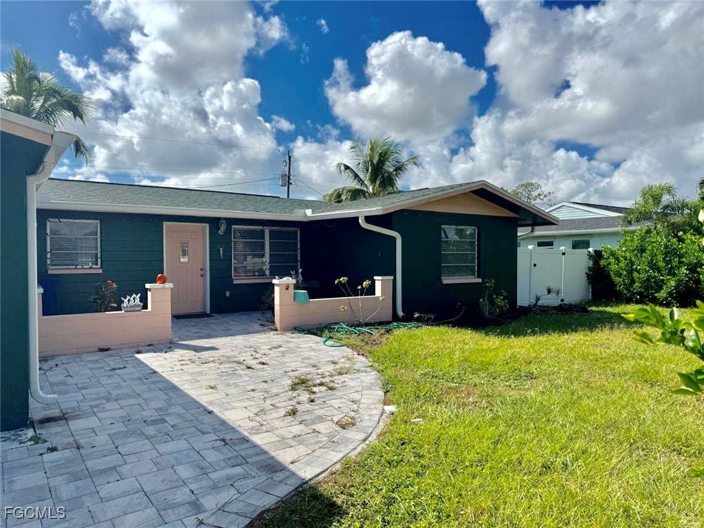 2354 Gorham Avenue Fort Myers FL 33907 2025017316 image1