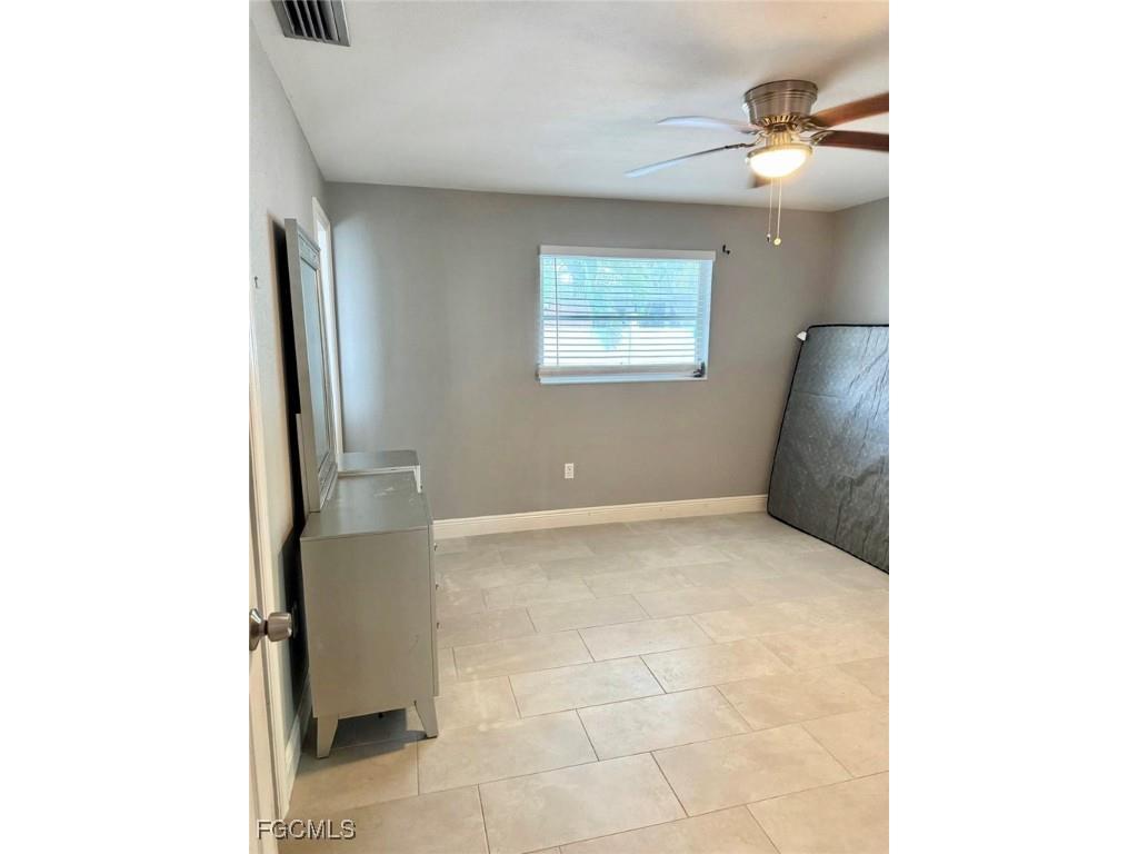 2354 Gorham Avenue Fort Myers FL 33907 2025017316 image19