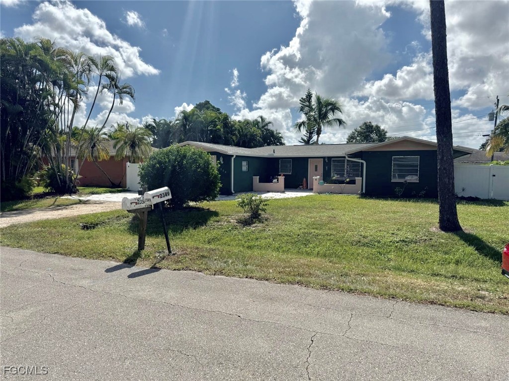 2354 Gorham Avenue Fort Myers FL 33907 2025017316 image3