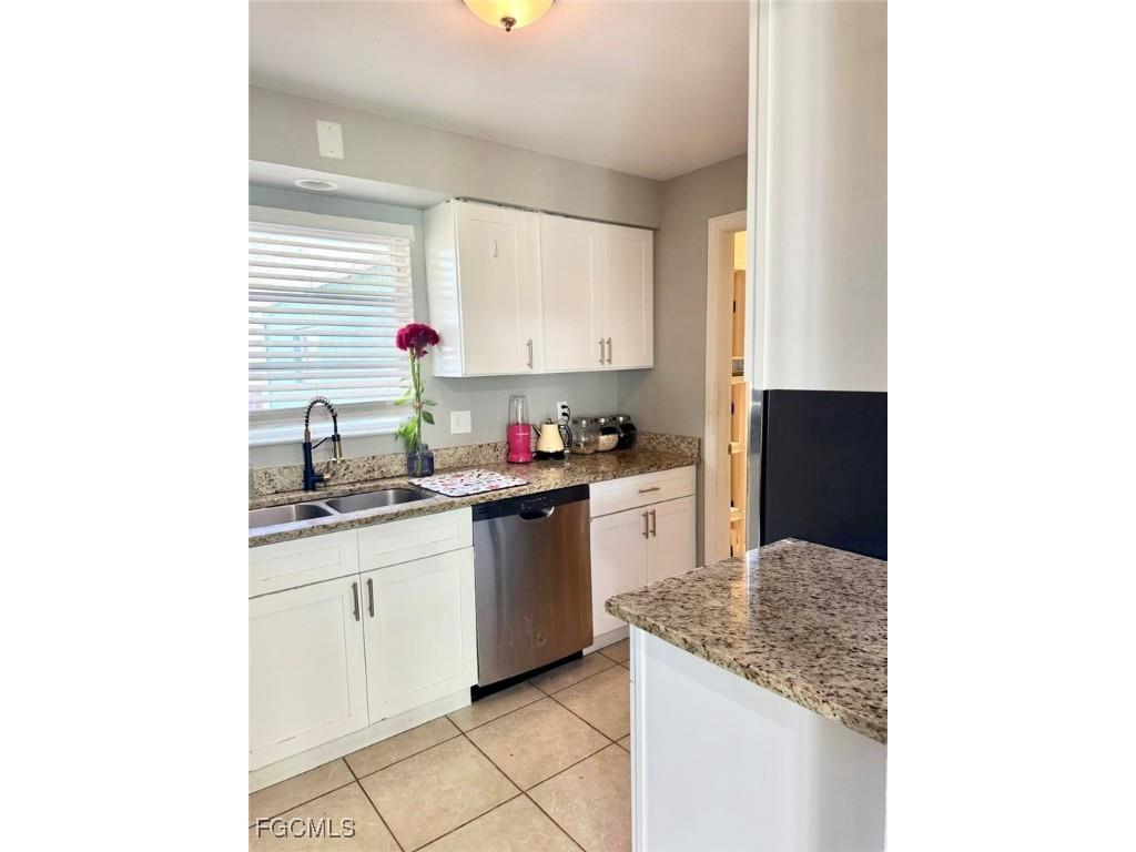 2354 Gorham Avenue Fort Myers FL 33907 2025017316 image9