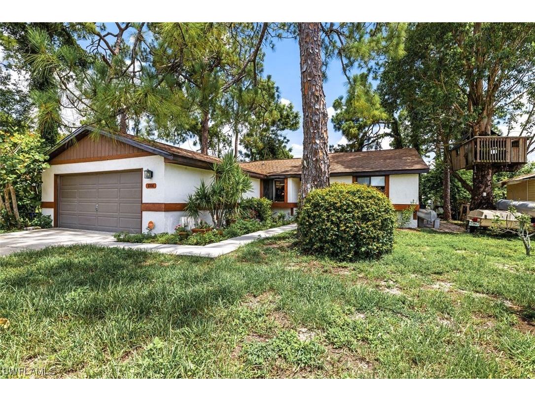2354 Sunrise Boulevard Fort Myers FL 33907 223018908 image1