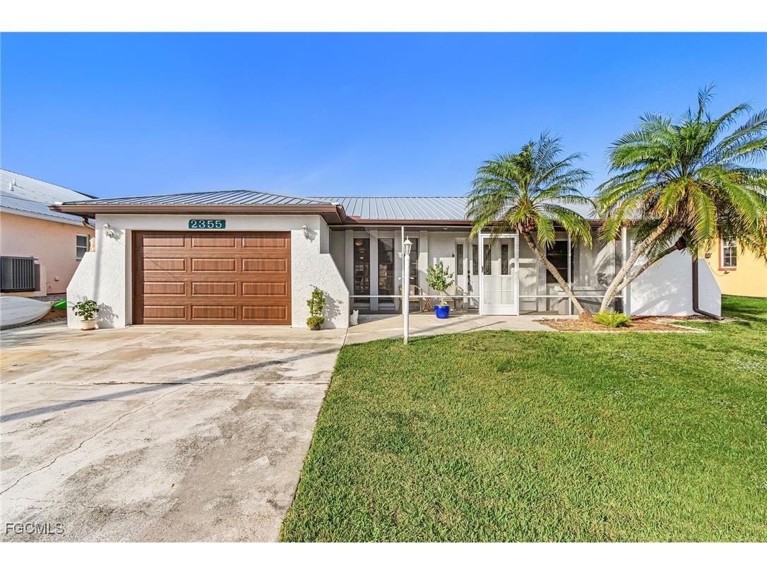 2355 Banana Street Saint James City FL 33956 2025022861 image1