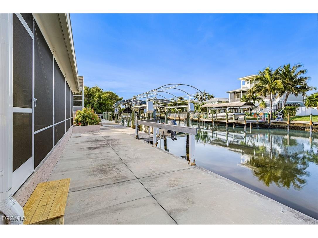 2355 Banana Street Saint James City FL 33956 2025022861 image25