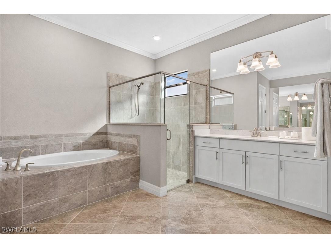 2355 Grenadines Way Naples FL 34120 226005591 image16