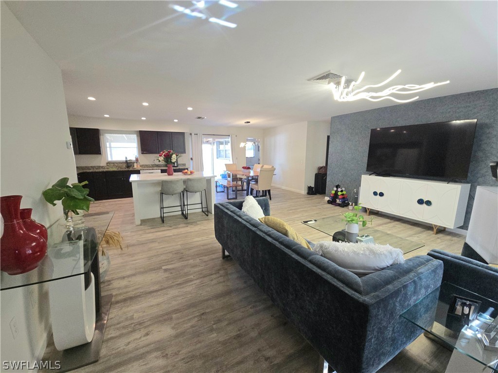 2355 Ivy Avenue Fort Myers FL 33907 226008376 image2