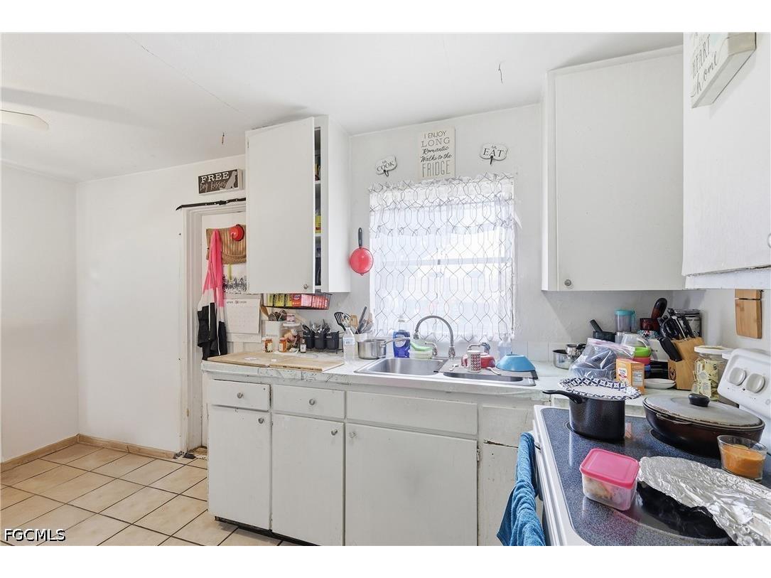2355 Jeffcott Street Fort Myers FL 33901 2026018429 image12